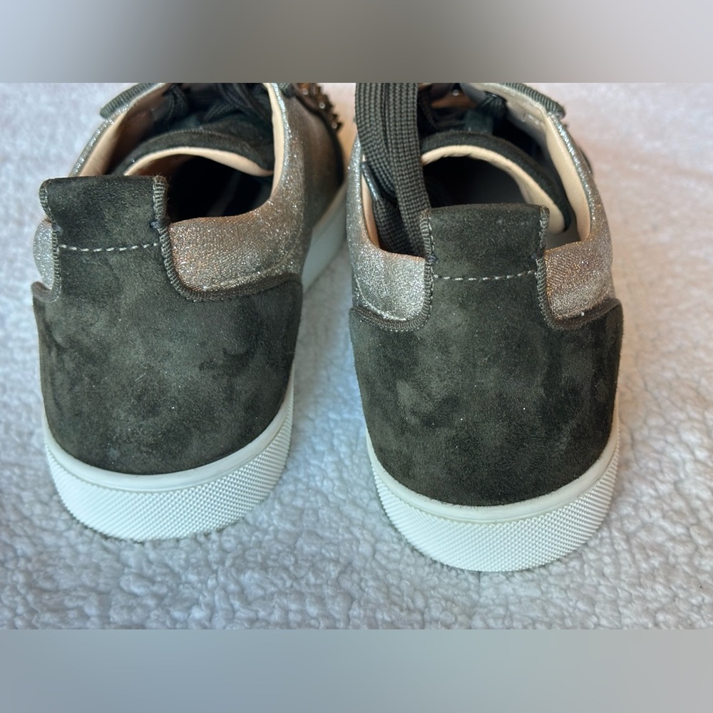 Louboutin Sneakers. 41 - Picture 4 of 8